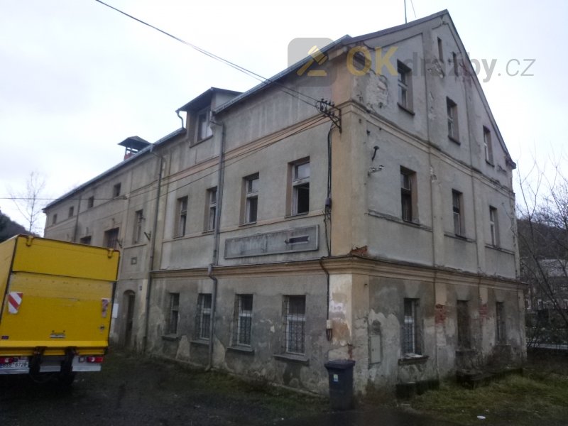 Objekt s bytovými jednotkami v obci Benešov nad